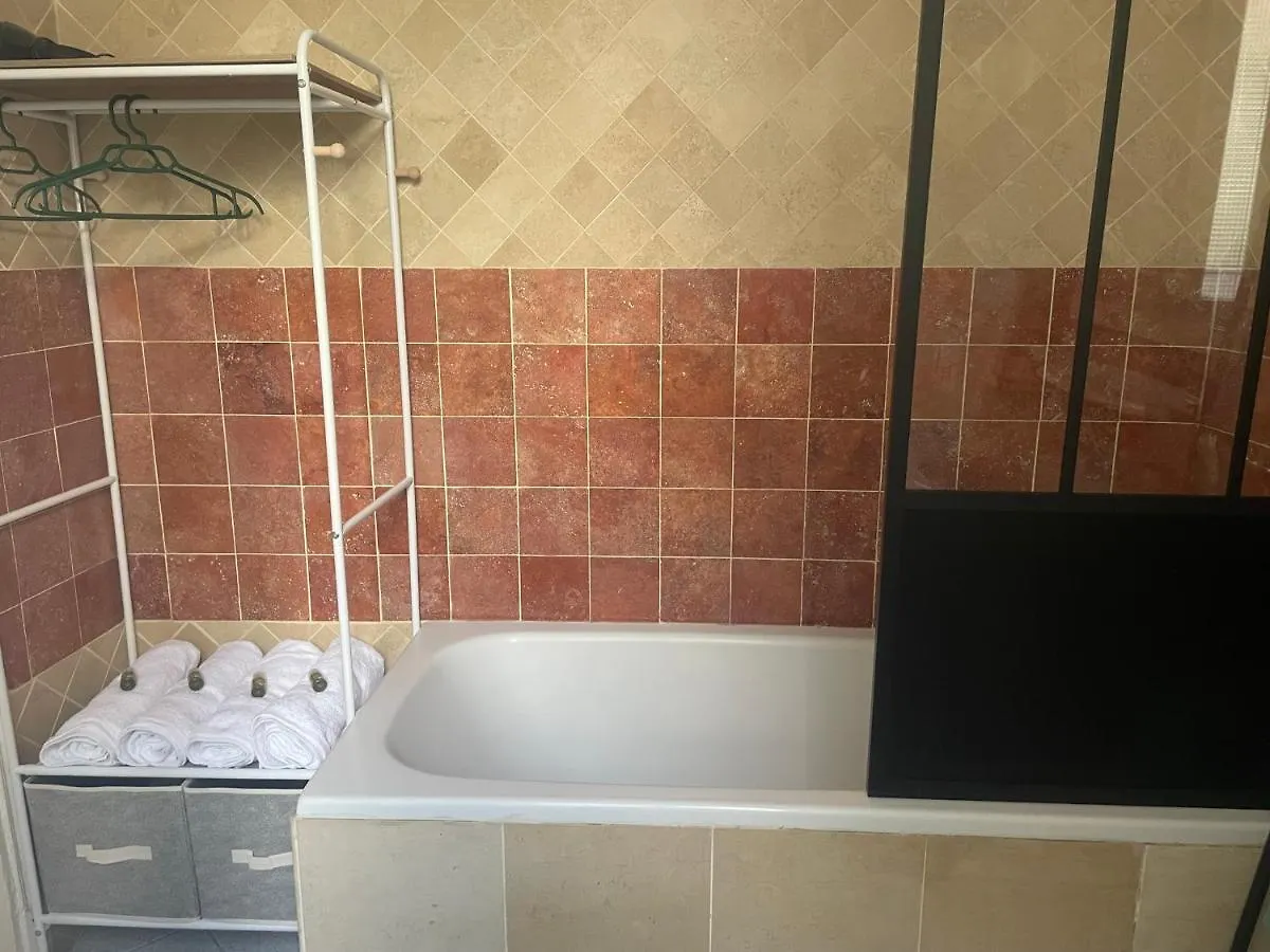 Apartment Appartement Paris 16